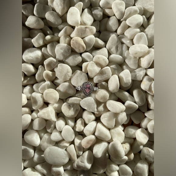 Ring - Picture 9 of 13